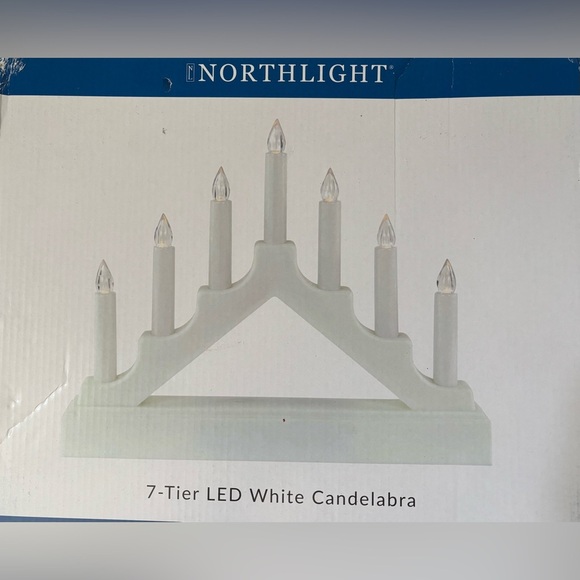 NWT northlight 7 tier LED White candelabra - Picture 9 of 9